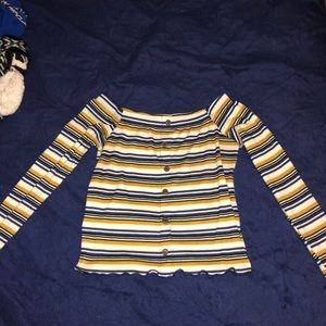 Off the shoulder long sleeve